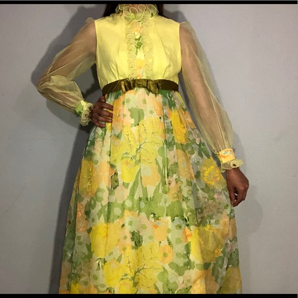 1960s floral maxi dress - Picture 2 of 8